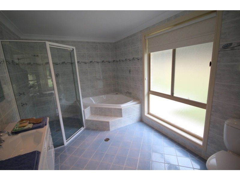 22 Mullalone Place, Pampoolah NSW 2430