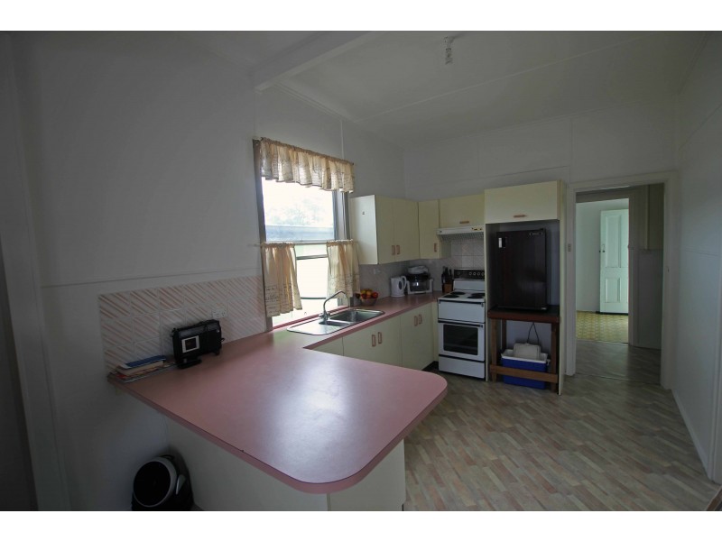 18 Glacken Street, Harrington NSW 2427