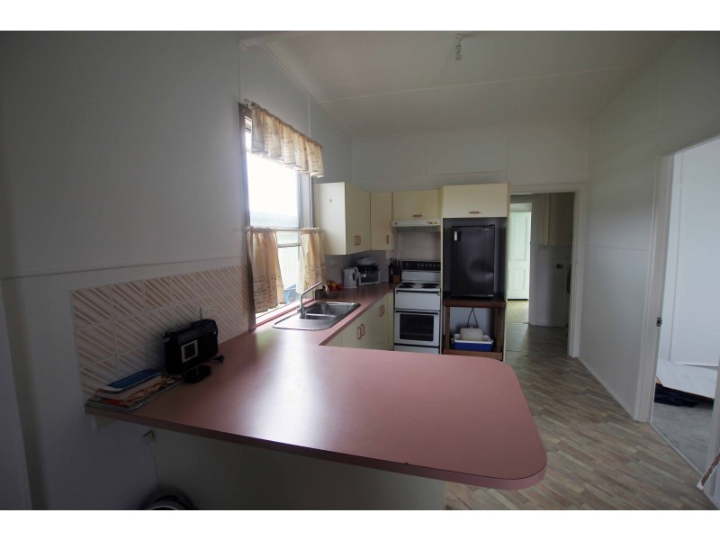 18 Glacken Street, Harrington NSW 2427