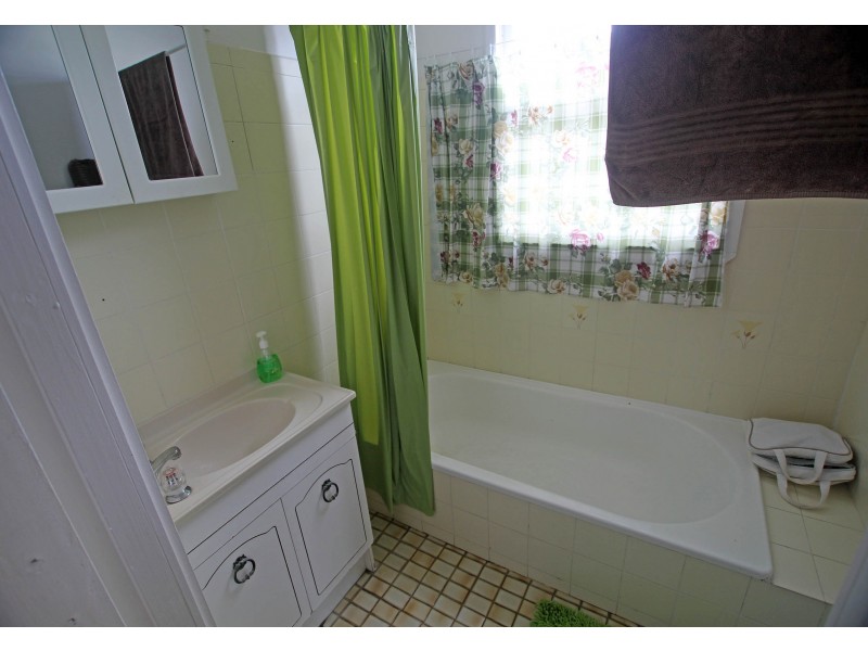 18 Glacken Street, Harrington NSW 2427