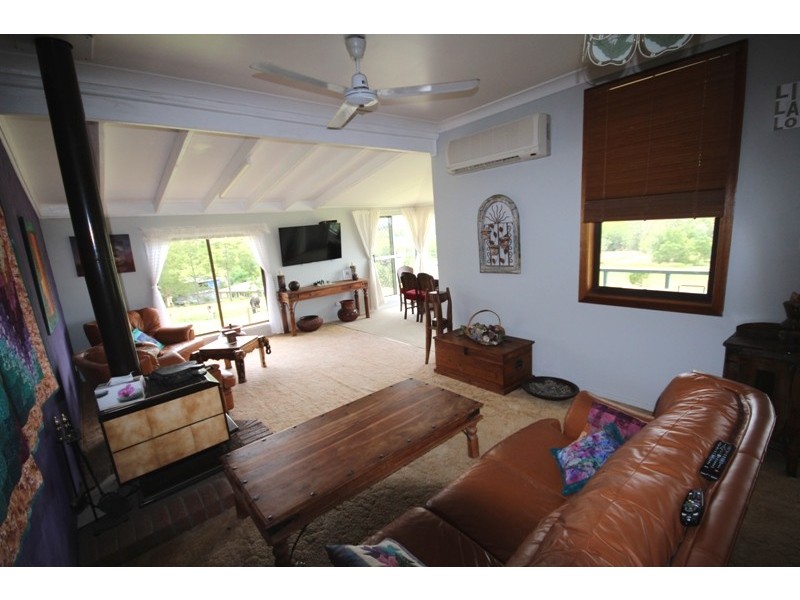 1893 Comboyne Road, Killabakh NSW 2429