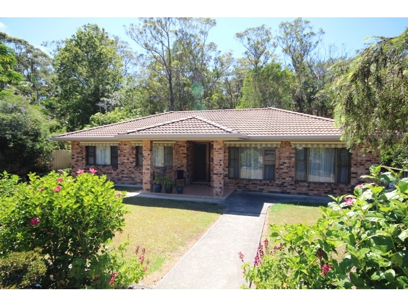 5 Cassia Close, Old Bar NSW 2430