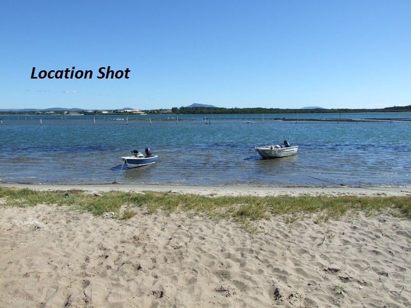 17 Main Road, Manning Point NSW 2430