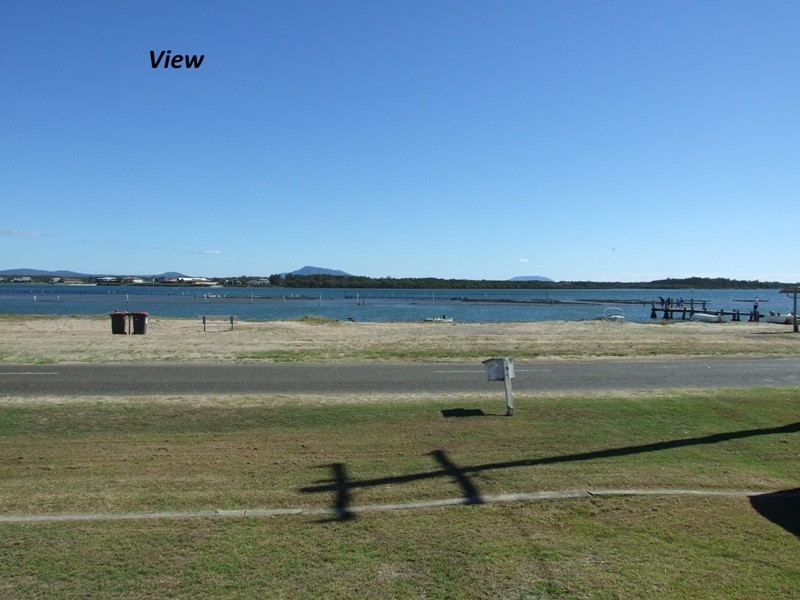 17 Main Road, Manning Point NSW 2430