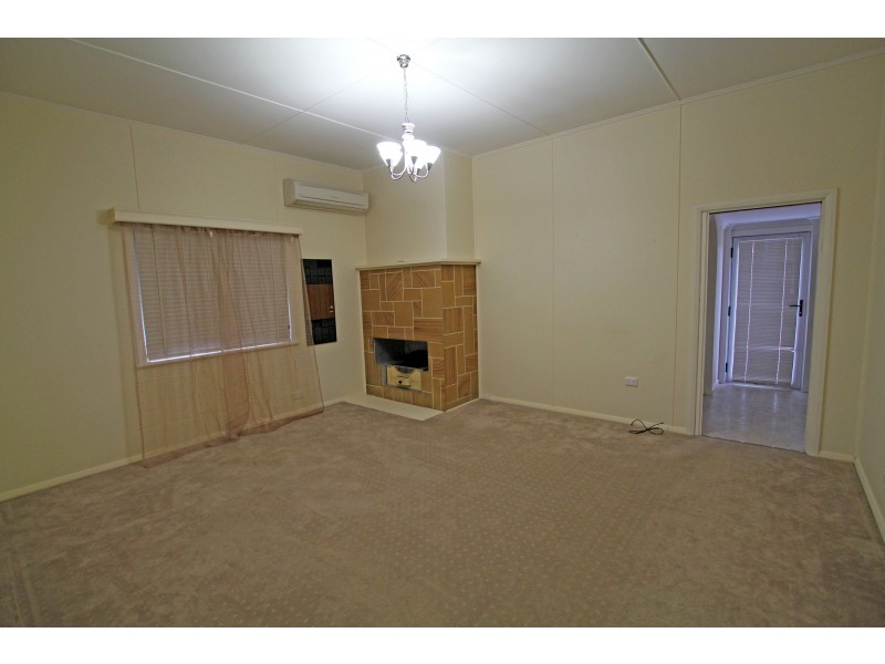 7 York Street, Taree NSW 2430