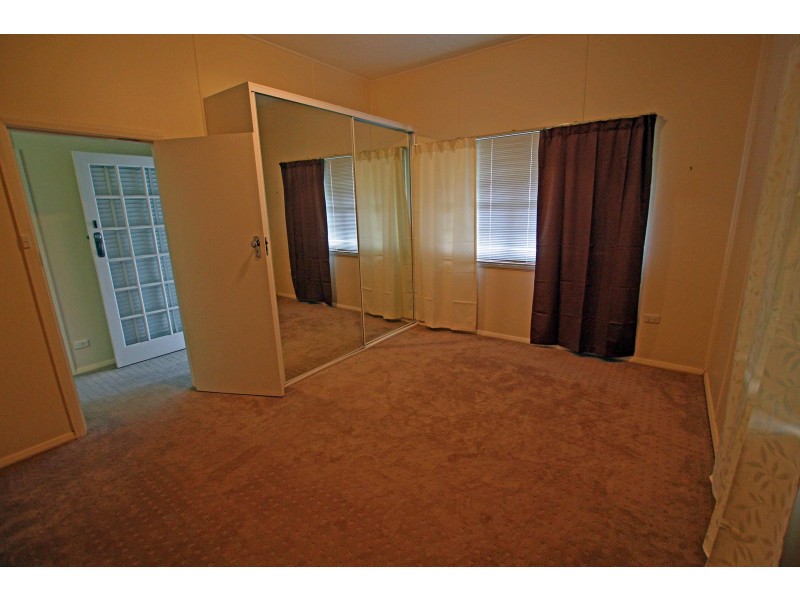 7 York Street, Taree NSW 2430