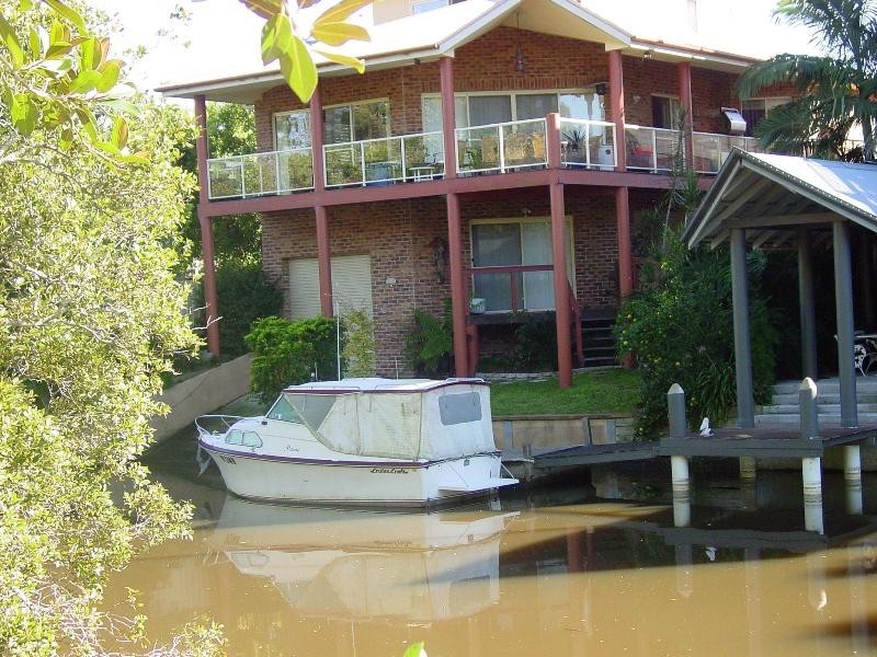 20 and 20A Crescent Avenue, Taree NSW 2430