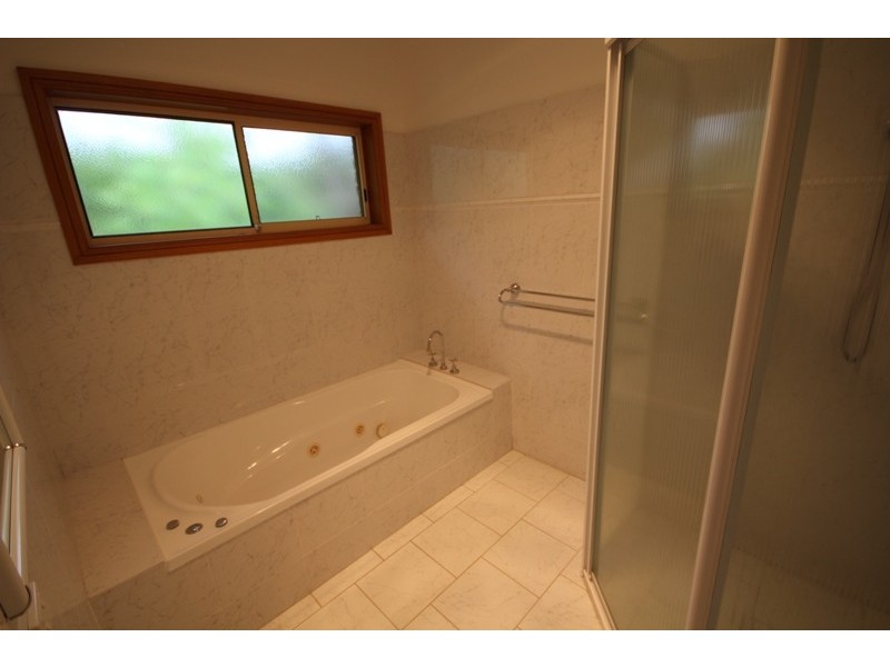 20 and 20A Crescent Avenue, Taree NSW 2430