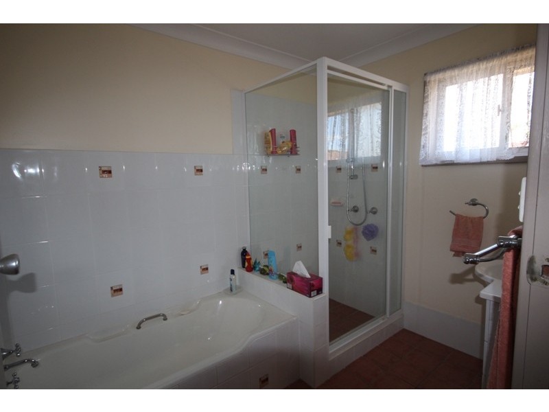 6 Kurrajong Crescent, Taree NSW 2430