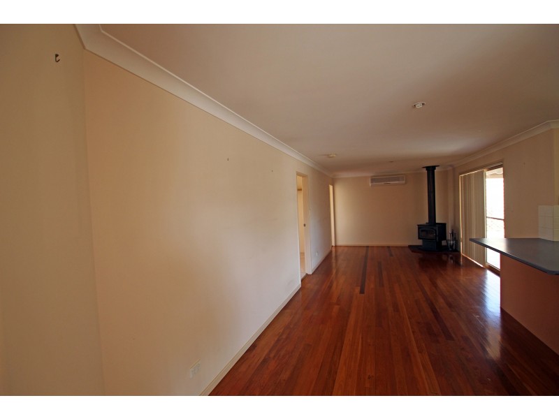 13 Burrawong Crescent, Taree NSW 2430