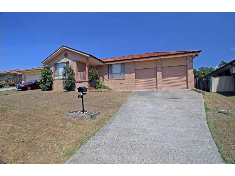 13 Burrawong Crescent, Taree NSW 2430