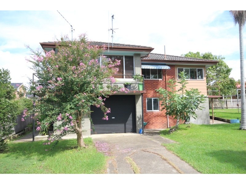 12 Coulston Street, Taree NSW 2430