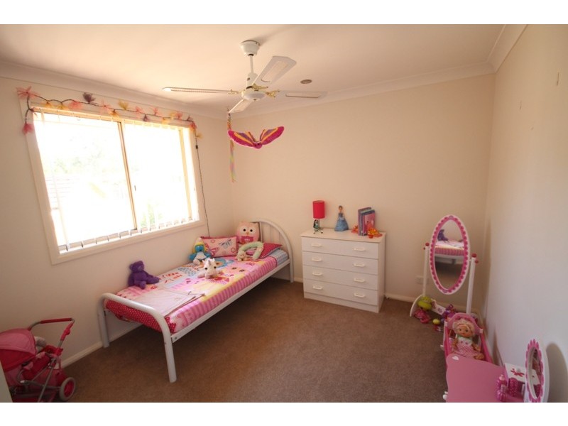 15 Hunter Place, Wingham NSW 2429