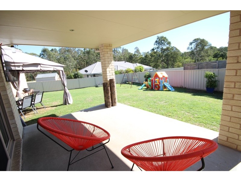 15 Hunter Place, Wingham NSW 2429