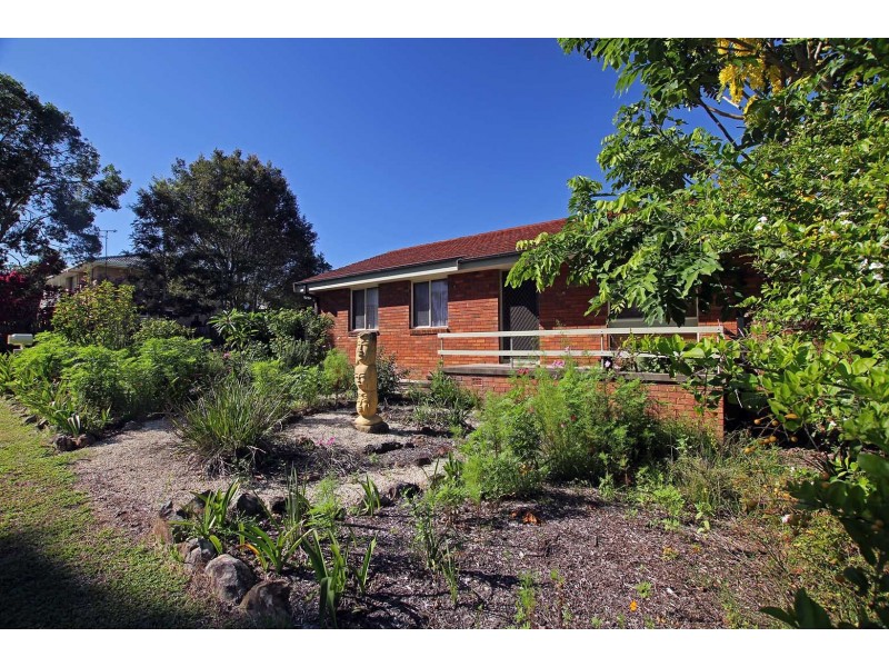 1 West Street, Wingham NSW 2429