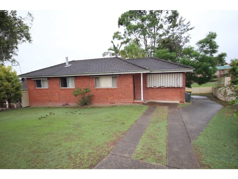 24 Stockyard Circuit, Wingham NSW 2429