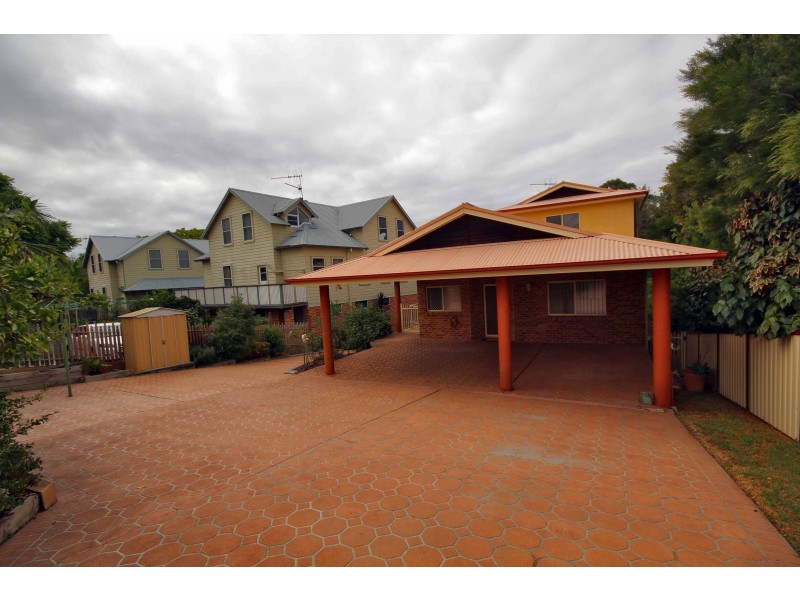 20A Crescent Avenue, Taree NSW 2430