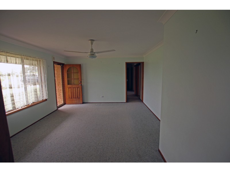 74 Murray Road, Wingham NSW 2429