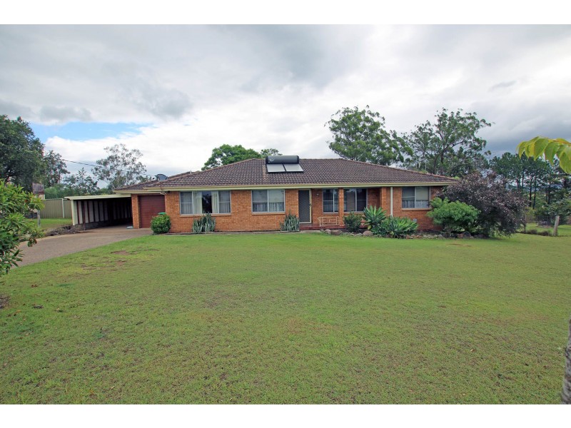 74 Murray Road, Wingham NSW 2429