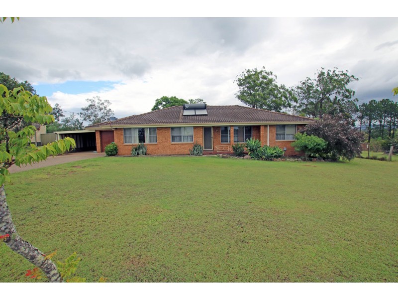 74 Murray Road, Wingham NSW 2429