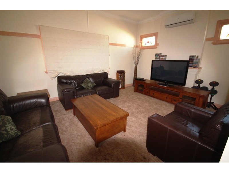 10 Flett Street, Taree NSW 2430