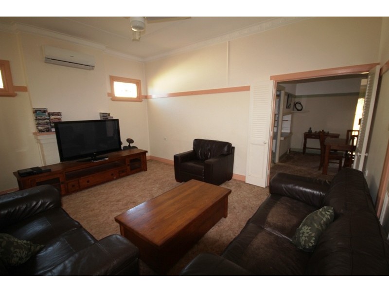 10 Flett Street, Taree NSW 2430