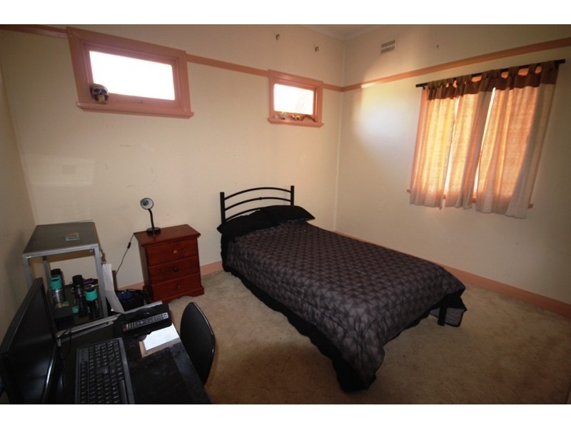 10 Flett Street, Taree NSW 2430