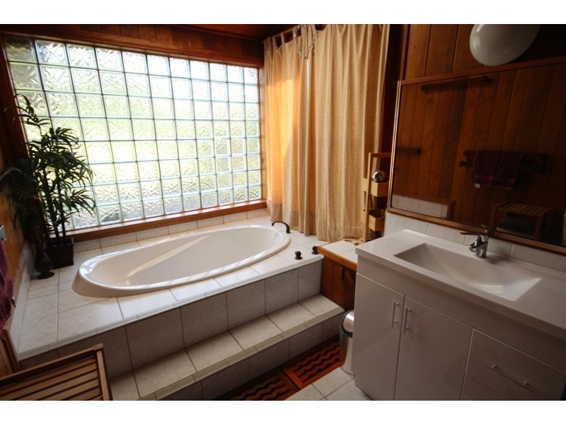 10 Flett Street, Taree NSW 2430