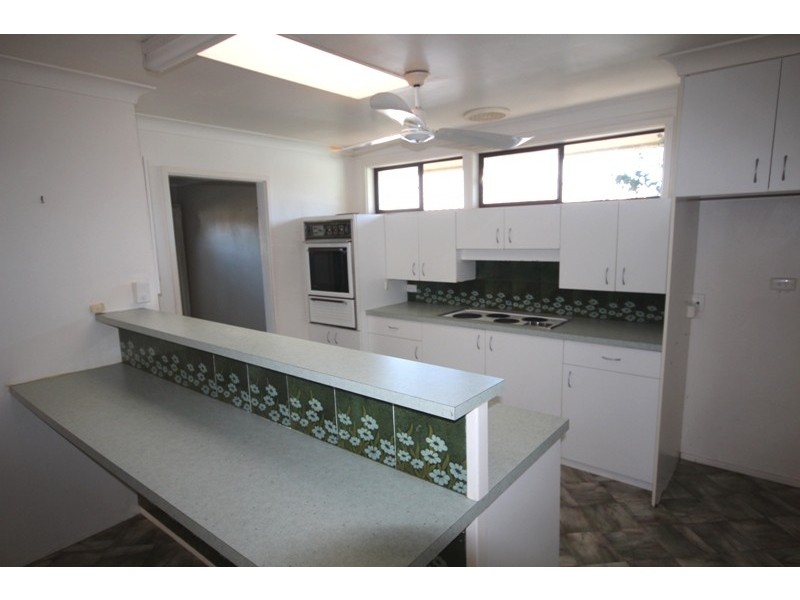 25 Tristania Crescent, Taree NSW 2430