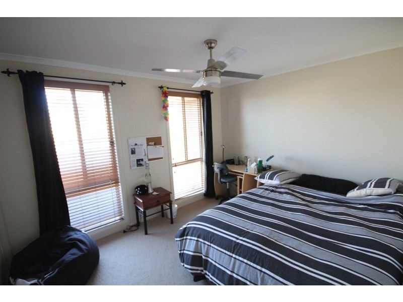 17 Country Club Drive, Wingham NSW 2429