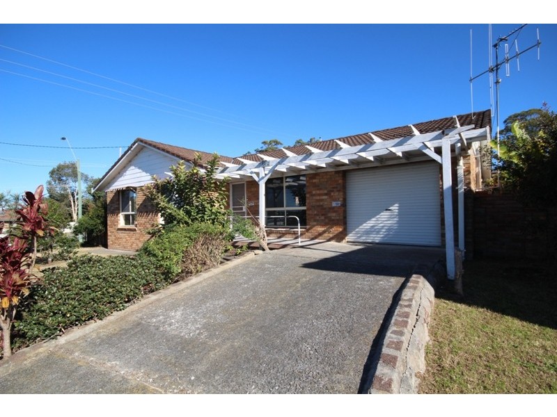 80 Kanangra Drive, Taree NSW 2430