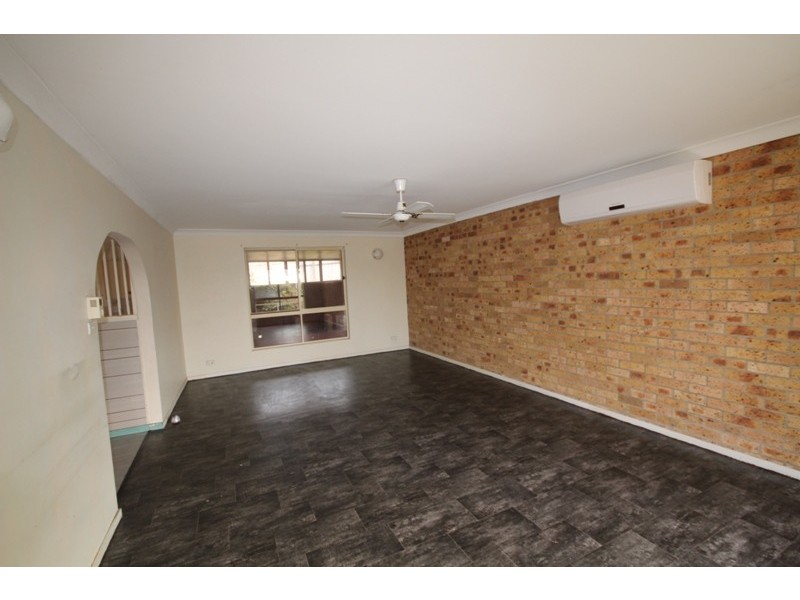 80 Kanangra Drive, Taree NSW 2430