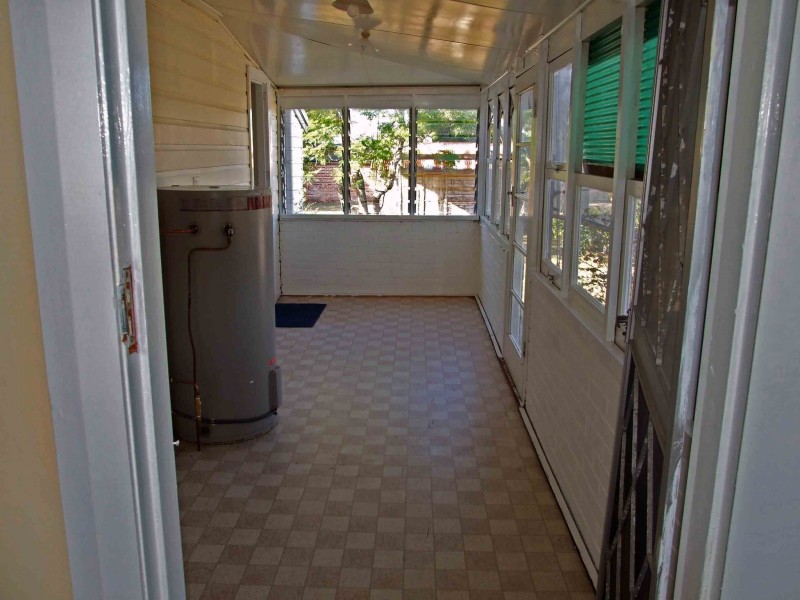 23 Florence Street, Taree NSW 2430