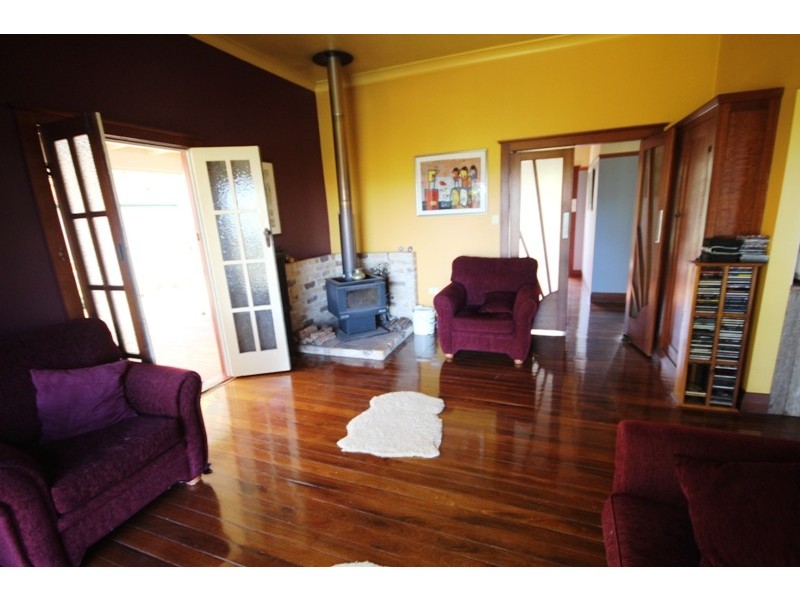 6 Lanark Place, Wingham NSW 2429