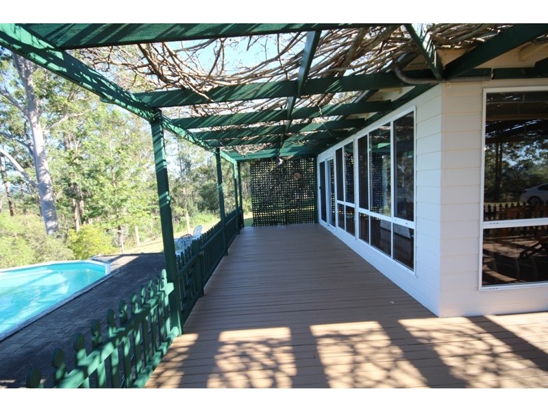 6 Lanark Place, Wingham NSW 2429