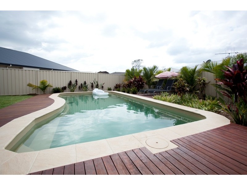 9 John Armstrong Close, Taree NSW 2430