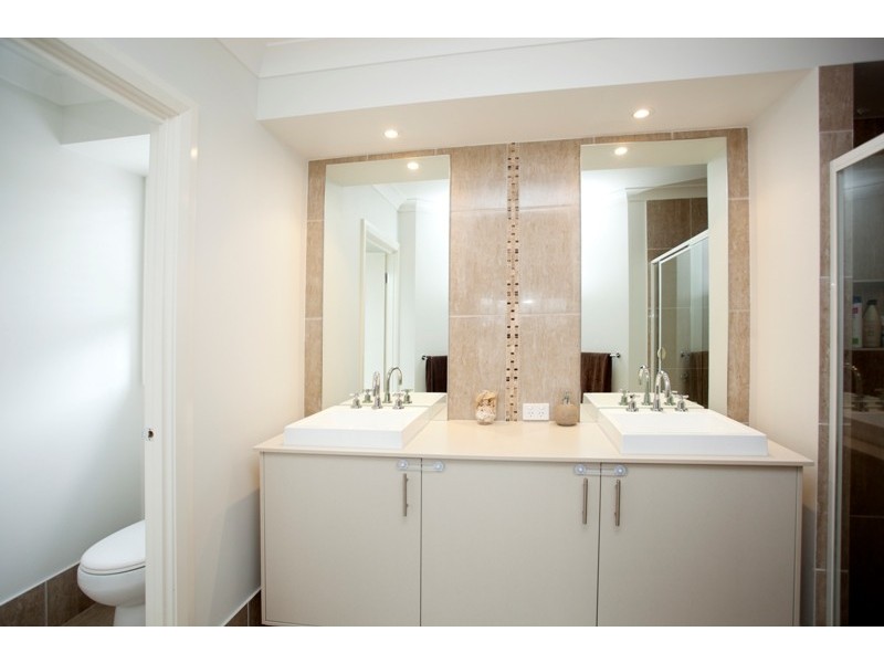 9 John Armstrong Close, Taree NSW 2430