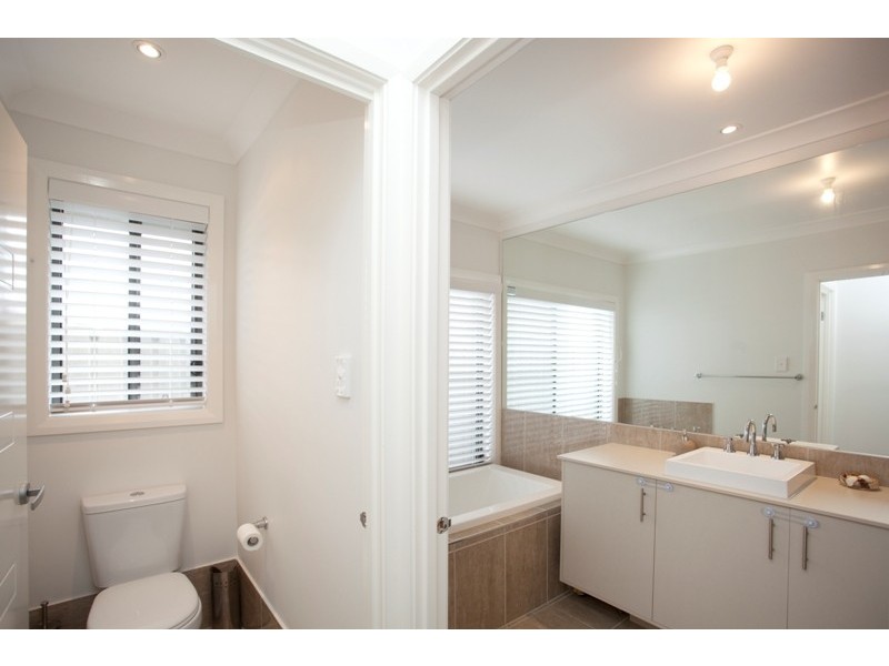 9 John Armstrong Close, Taree NSW 2430