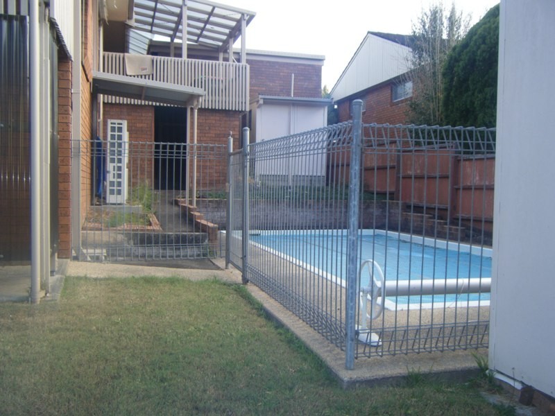 17 Dugdale Avenue, Taree NSW 2430
