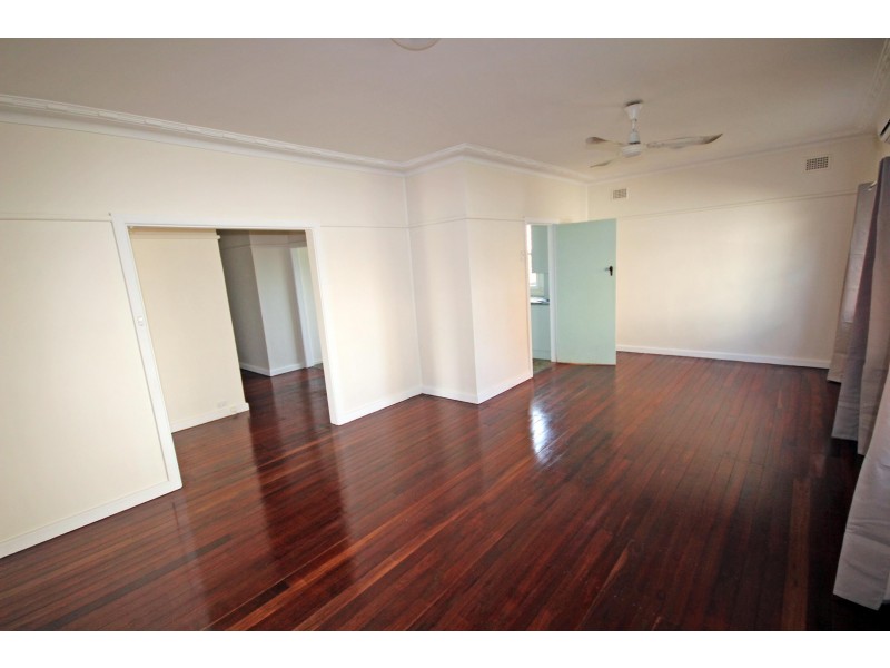 13 Wingham Road, Taree NSW 2430