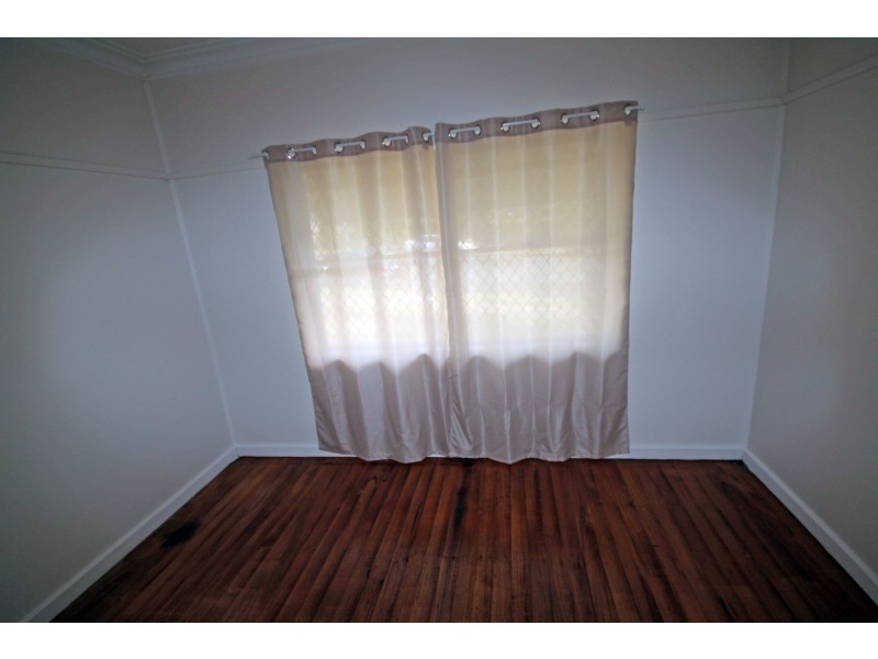 13 Wingham Road, Taree NSW 2430