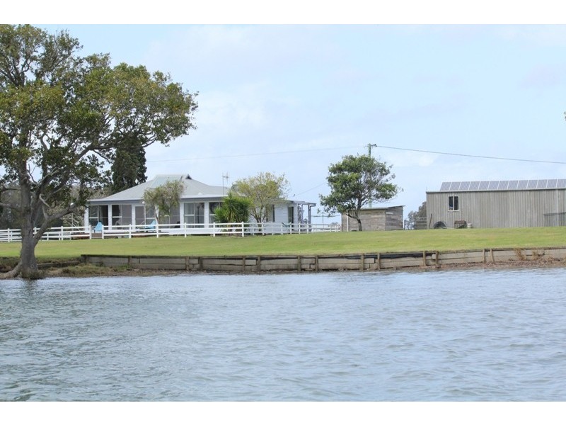 1583 Manning Point Road, Mitchells Island NSW 2430