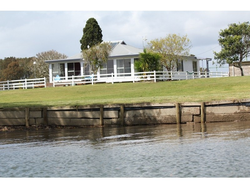 1583 Manning Point Road, Mitchells Island NSW 2430