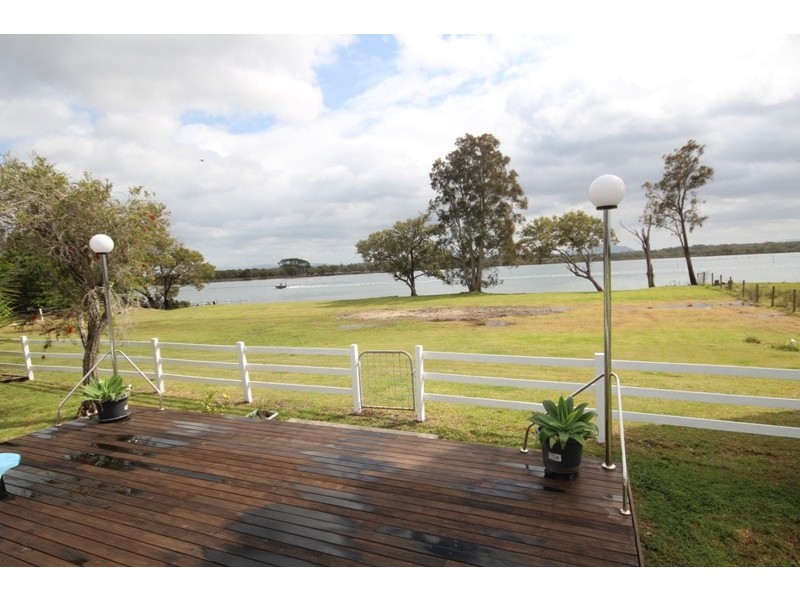 1583 Manning Point Road, Mitchells Island NSW 2430