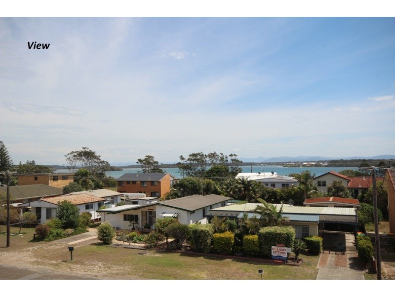 4/30 Manning Street, Manning Point NSW 2430