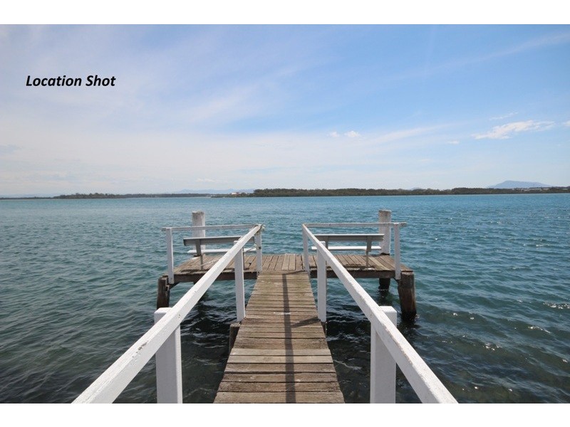 4/30 Manning Street, Manning Point NSW 2430