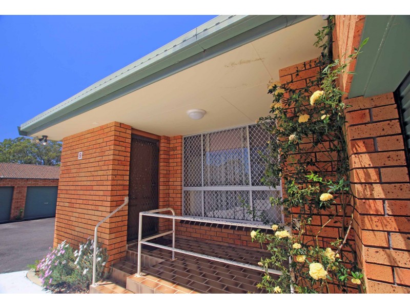 9/16 Spence Street, Taree NSW 2430