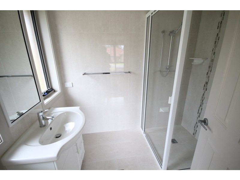 13 Duranbar Place, Taree NSW 2430