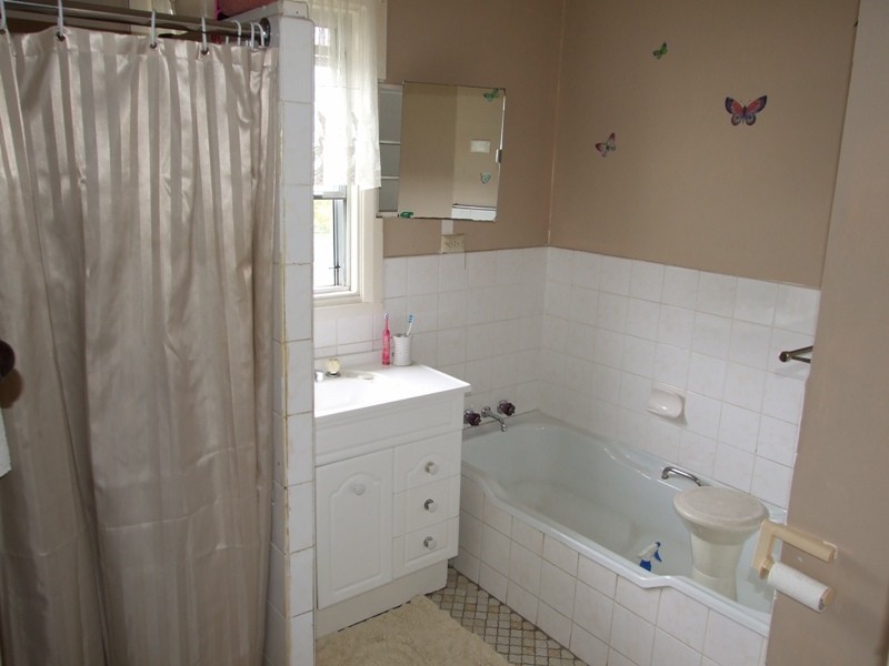 34 Edinburgh Drive, Taree NSW 2430