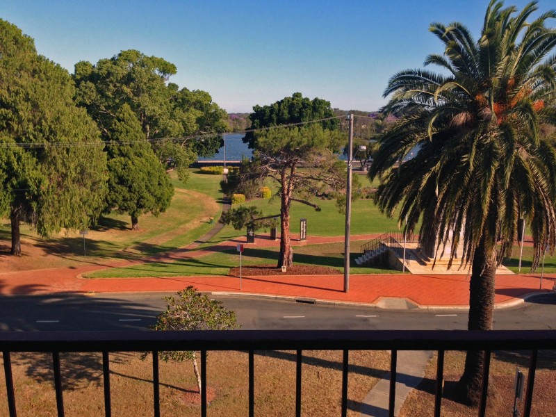 1/219 Victoria Street, Taree NSW 2430